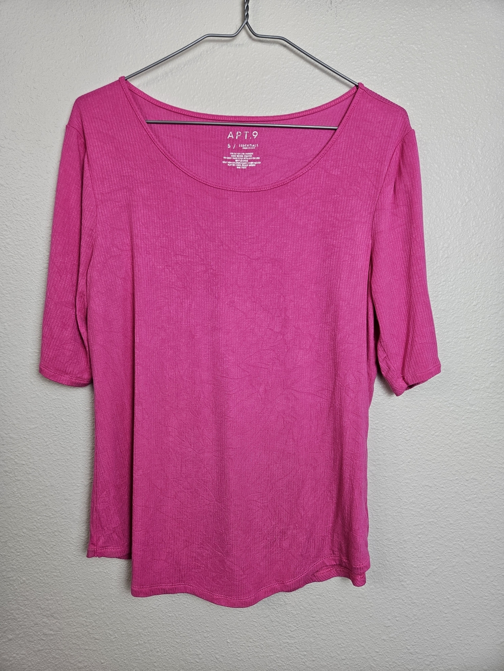 Apt. 9 Women's Bright Pink Ribbed Scoop Neck Tee Small